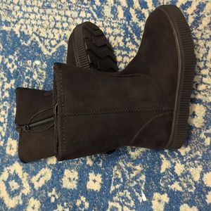 Cat & Jack Pip Boots